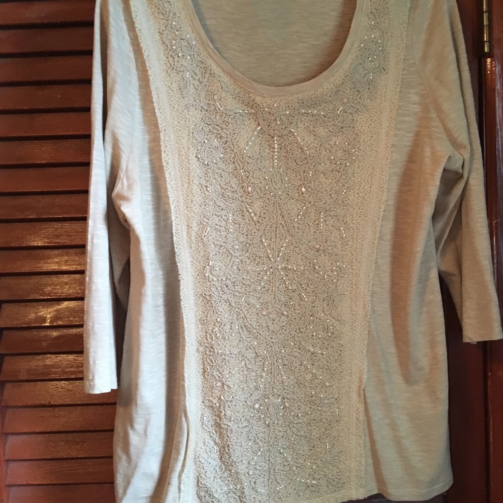 Chicos size 3 3/4 sleeve cream shirt